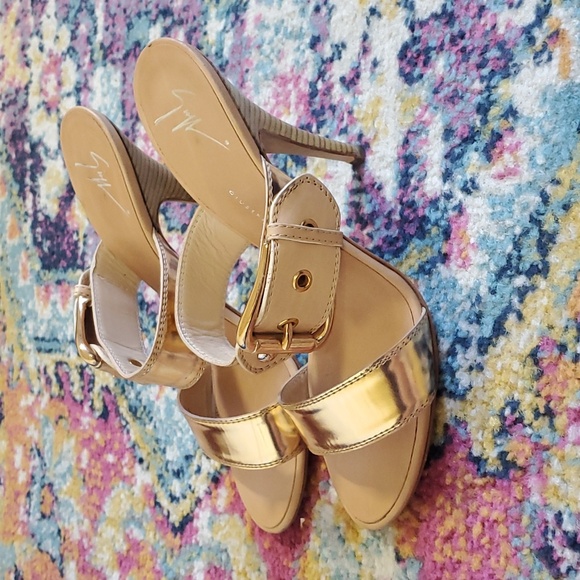 Giuseppe Zanotti Rose Gold Slip On Kitten Heel Mules - Picture 5 of 11